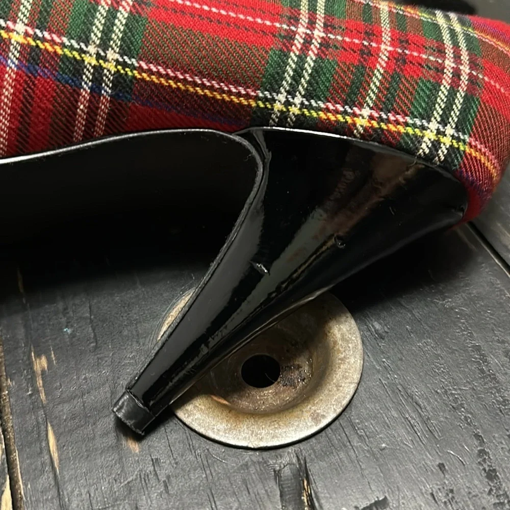 ROCKETDOG Red Plaid Textile w/ Faux Black Patent Leather Heels